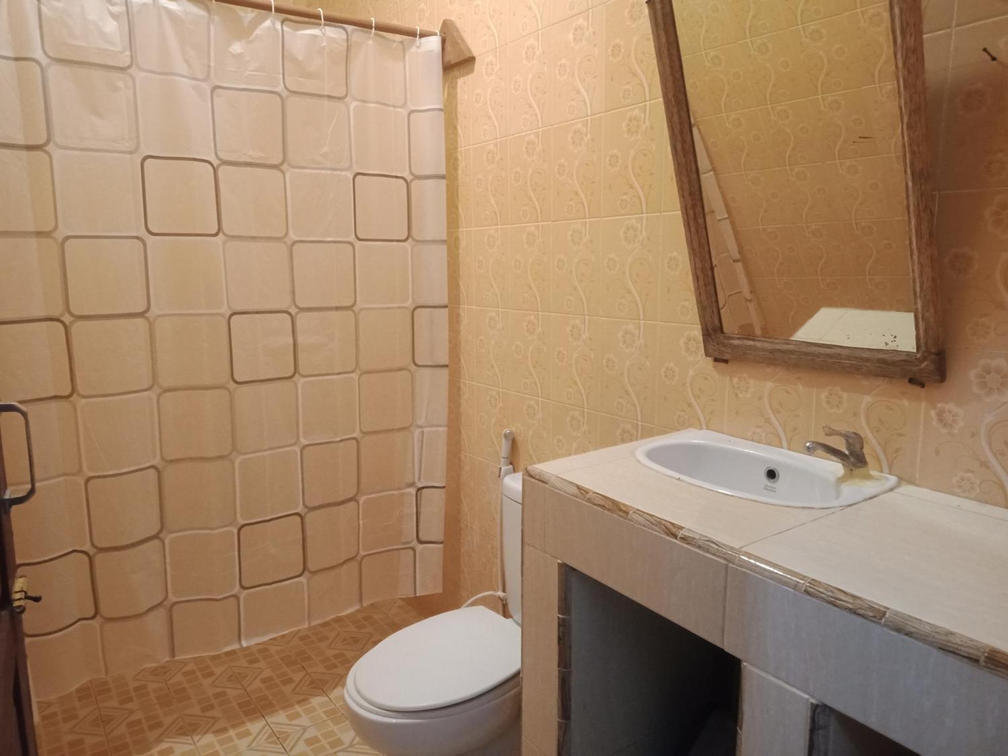 Harus Damai Inn Lagudri Екстериор снимка